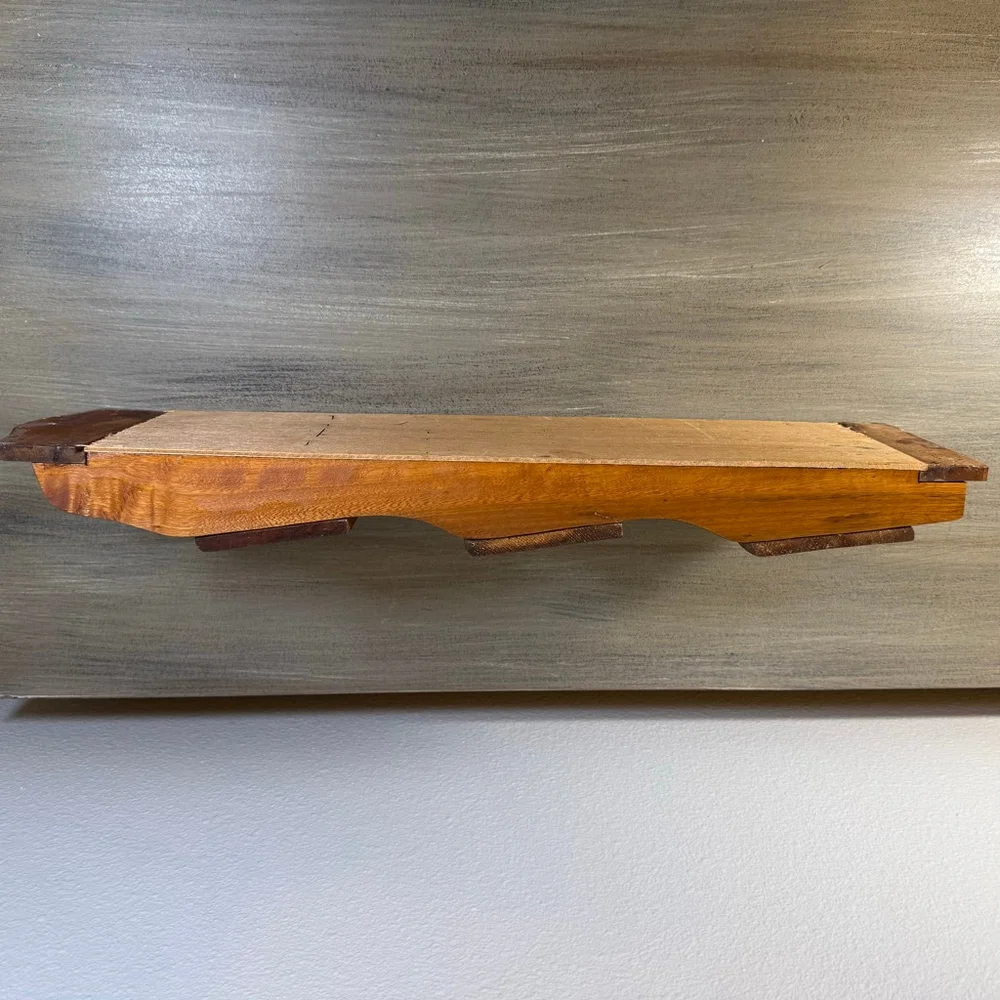 vintage wooden wall-mounted mail organizer and key holder - Picture 8 of 8